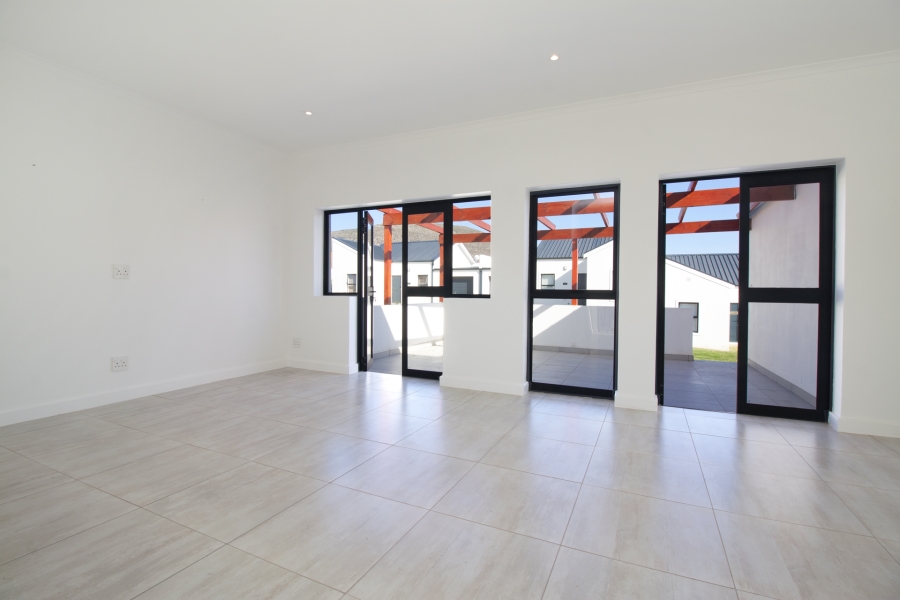 2 Bedroom Property for Sale in Capri Western Cape